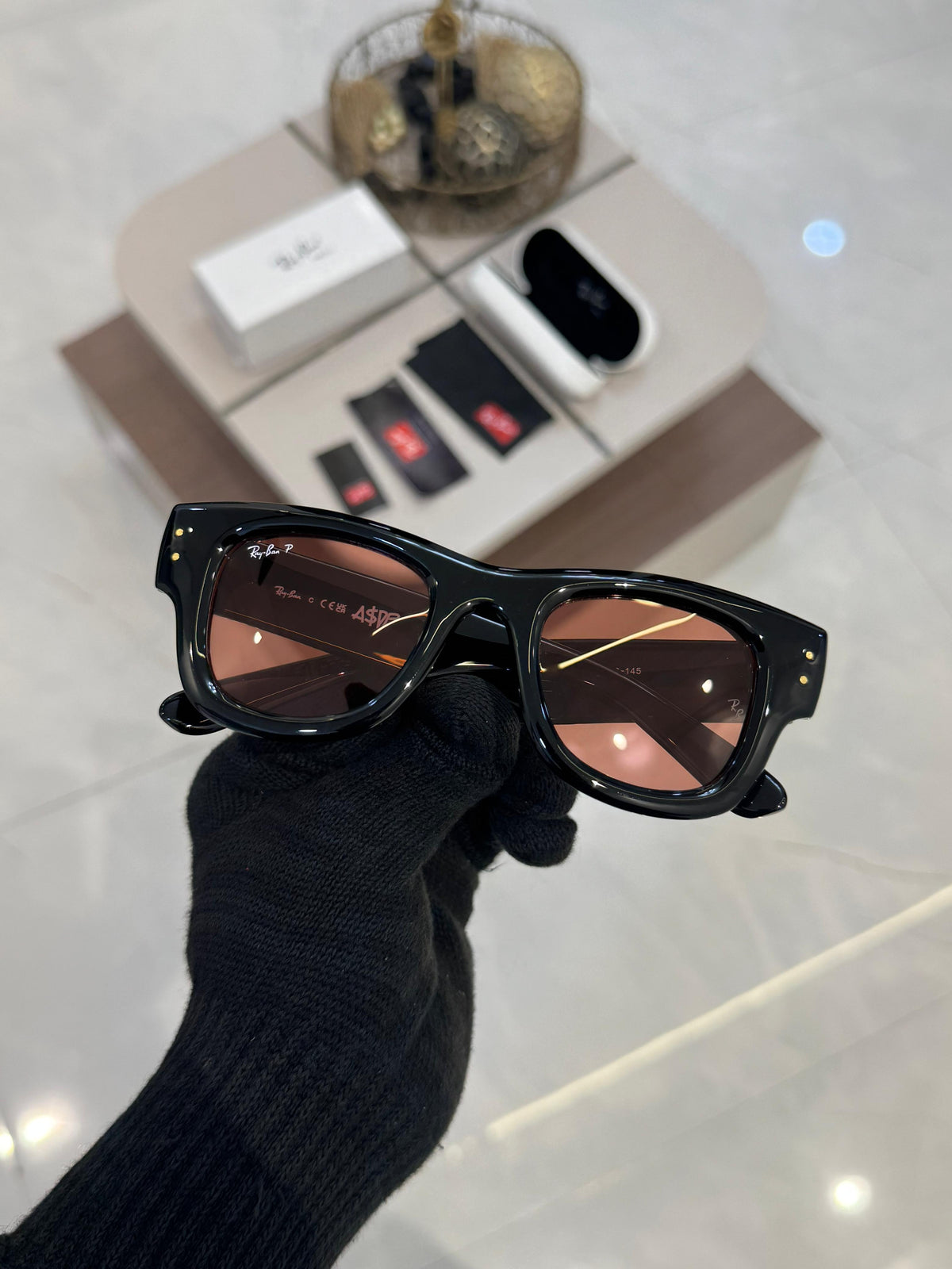 Ray ban Sunglass